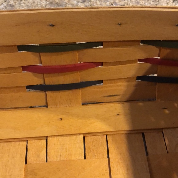 Longaberger Bread Basket w/ Green and White Liner, Wood Divider - Picture 16 of 16